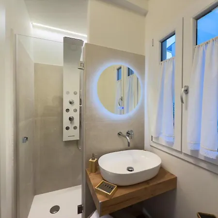 Casa Nuvola Apartment *